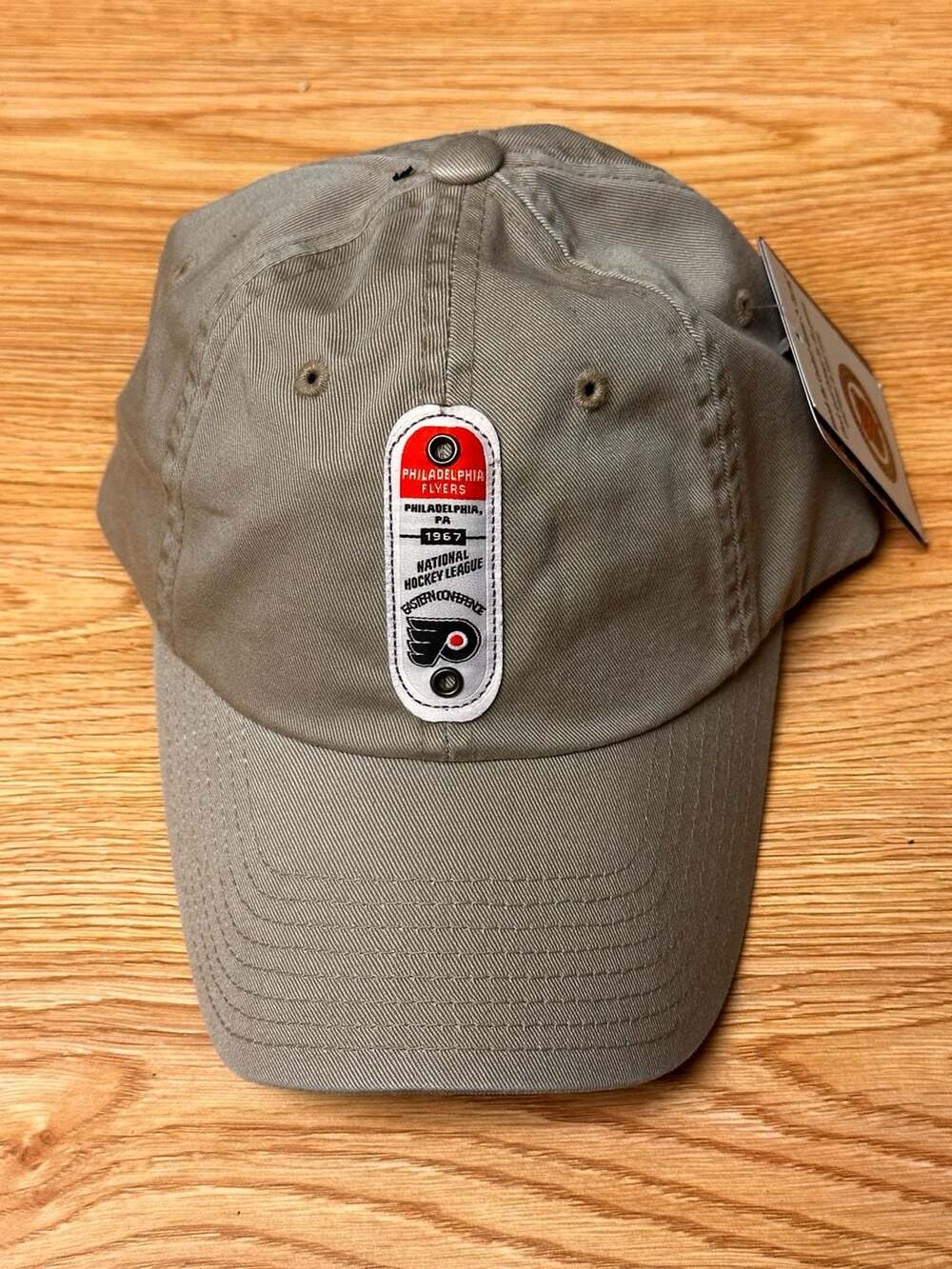 American Needle Philadelphia Flyers NHL 1967 Slouch Adjustable Beige Hat